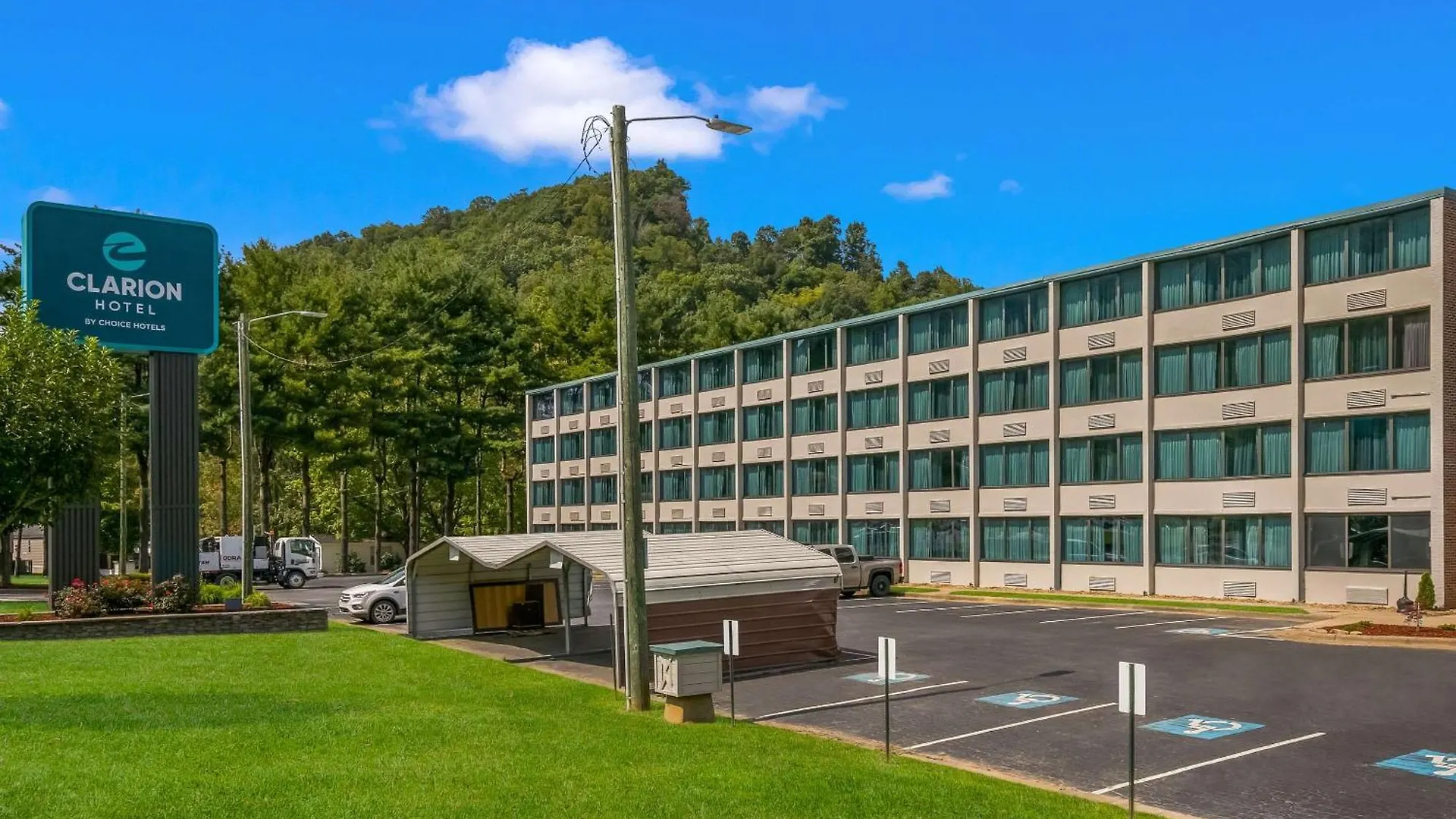 Clarion Conference Center 2* Мегги-Вэлли