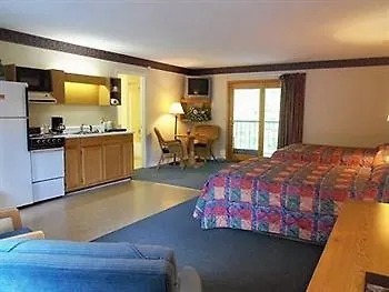 Four Seasons Motel 2*