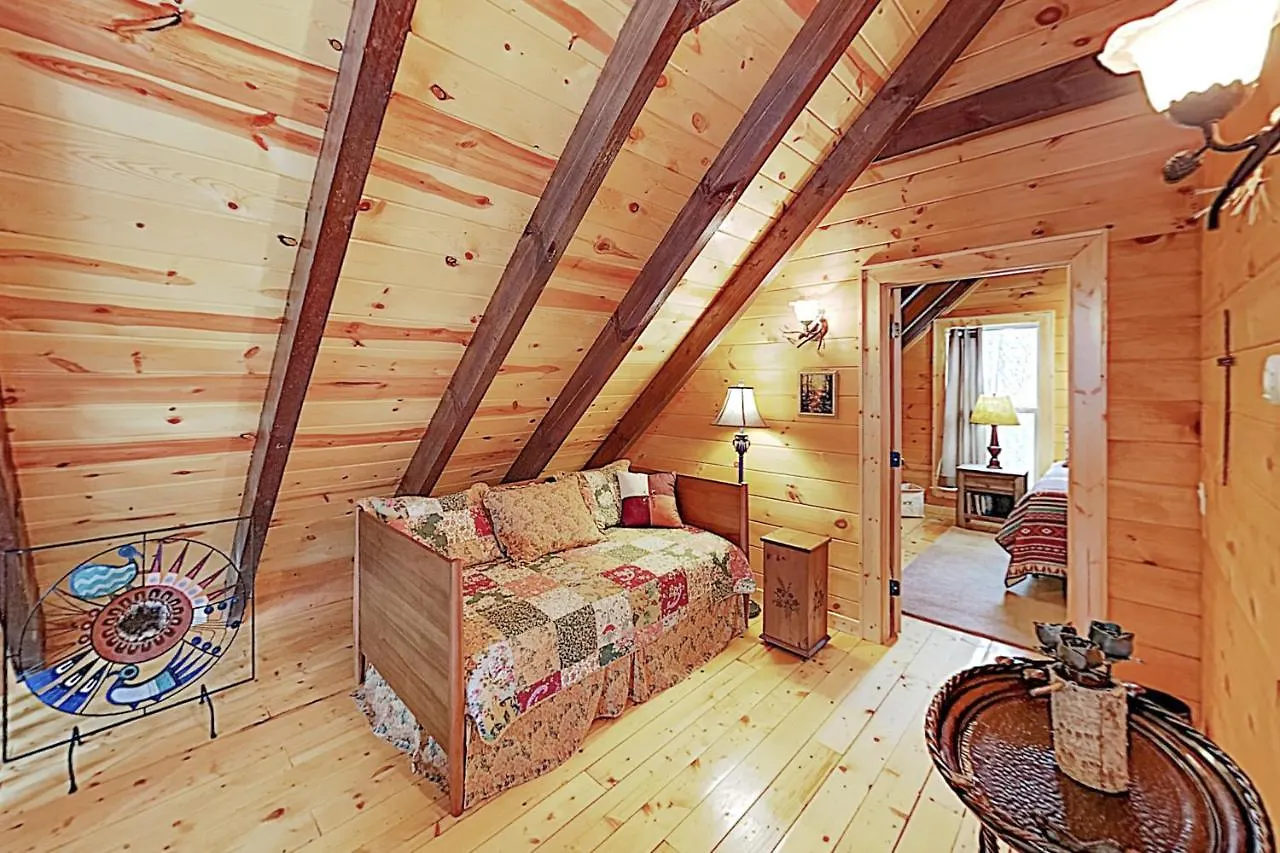 Tenderfoot Holiday home
