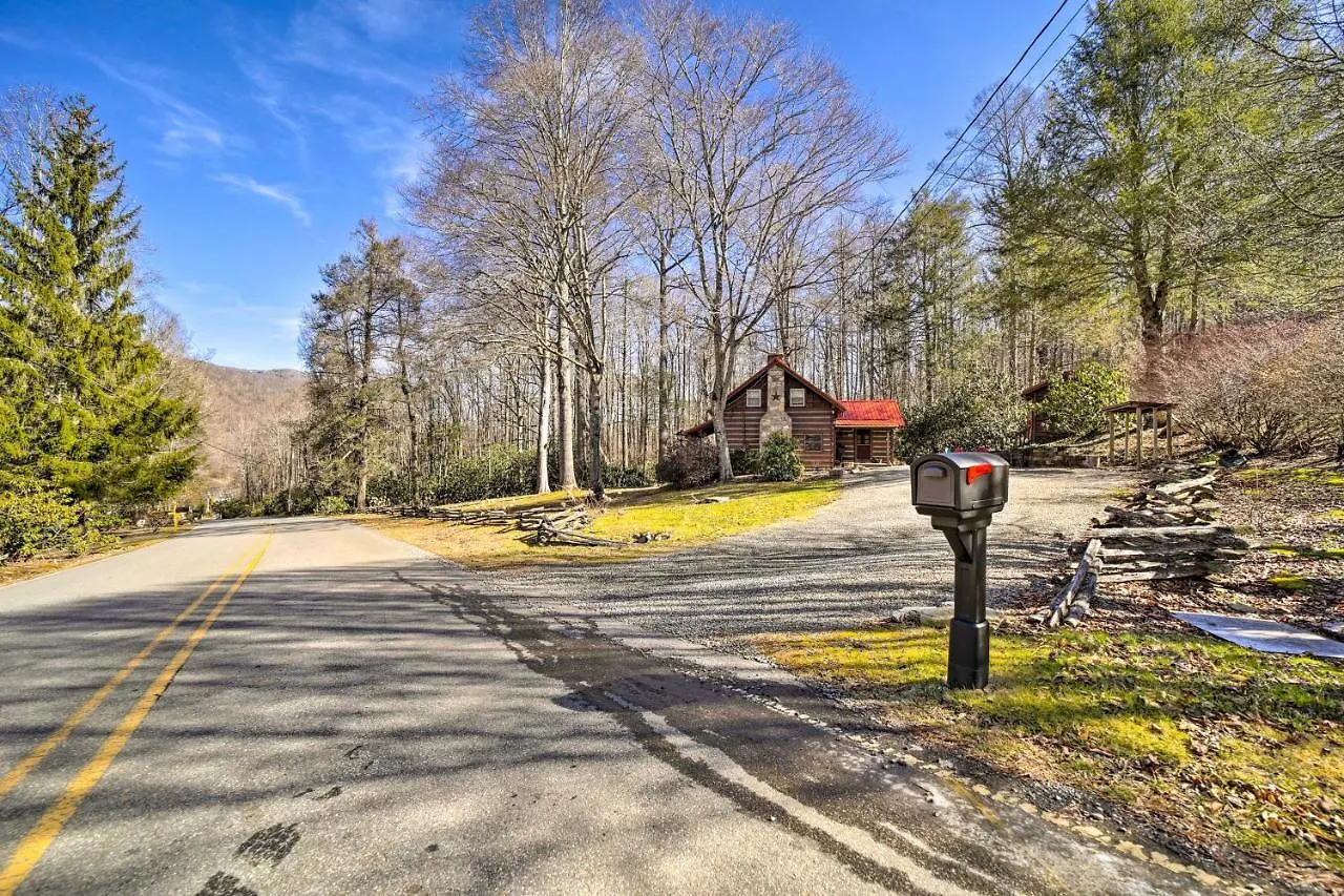 Cabin With Game And Hot Tub! Maggie Valley