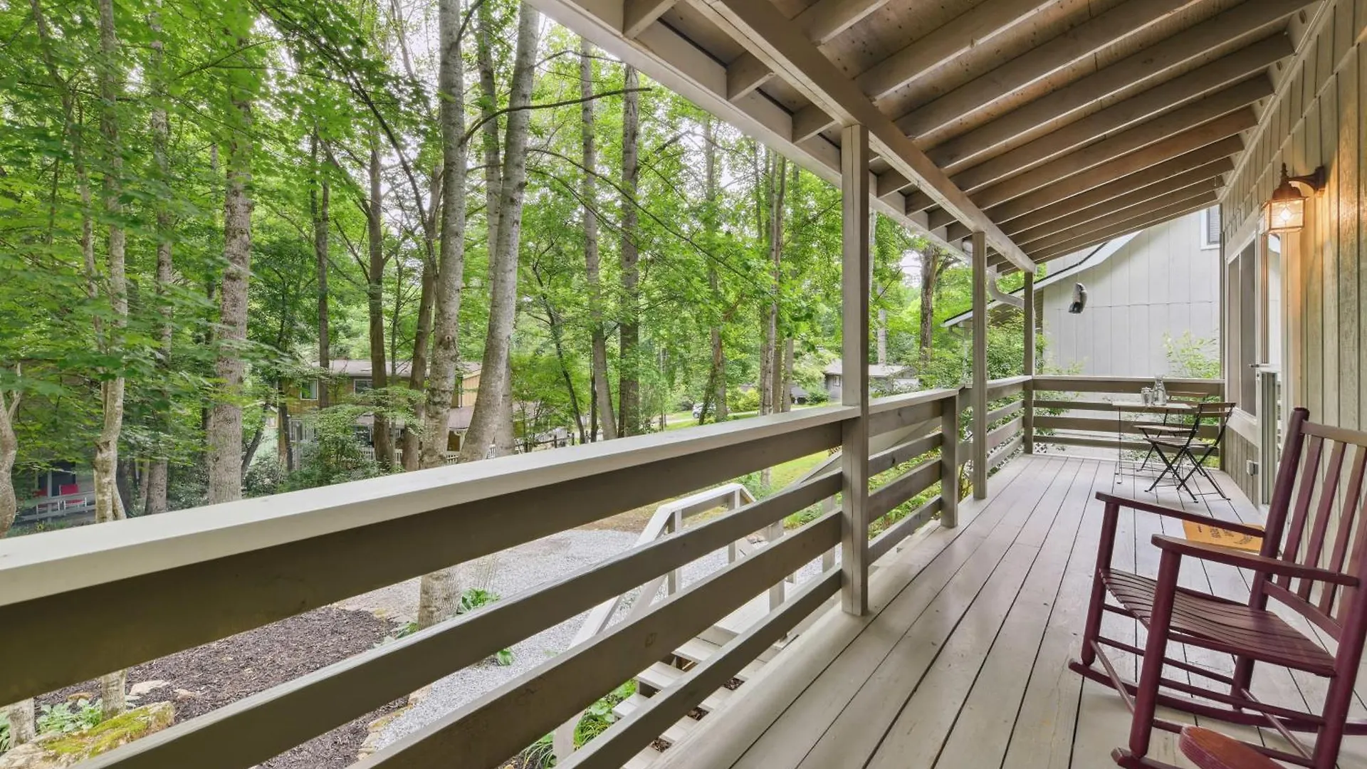 Mountain Escape With Fire Pit And Deck * Maggie Valley