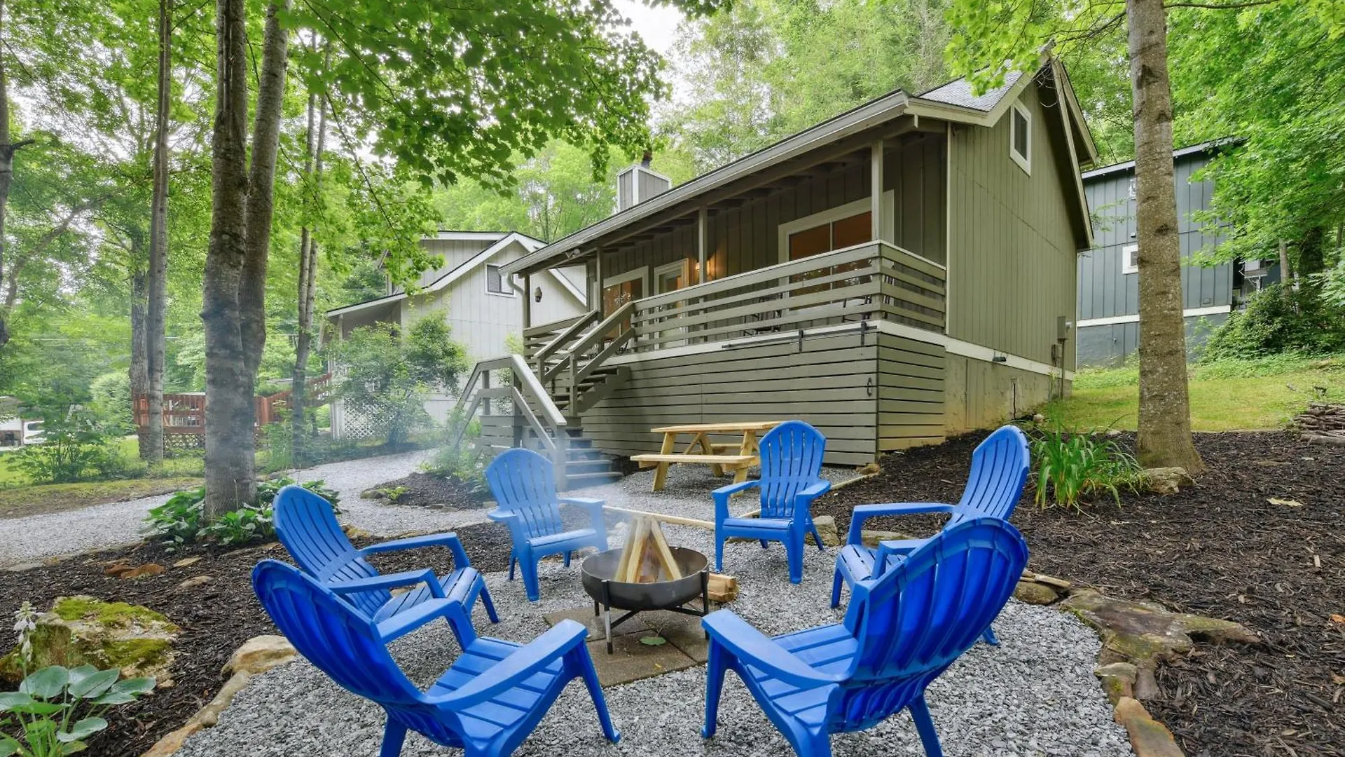Mountain Escape With Fire Pit And Deck Maggie Valley