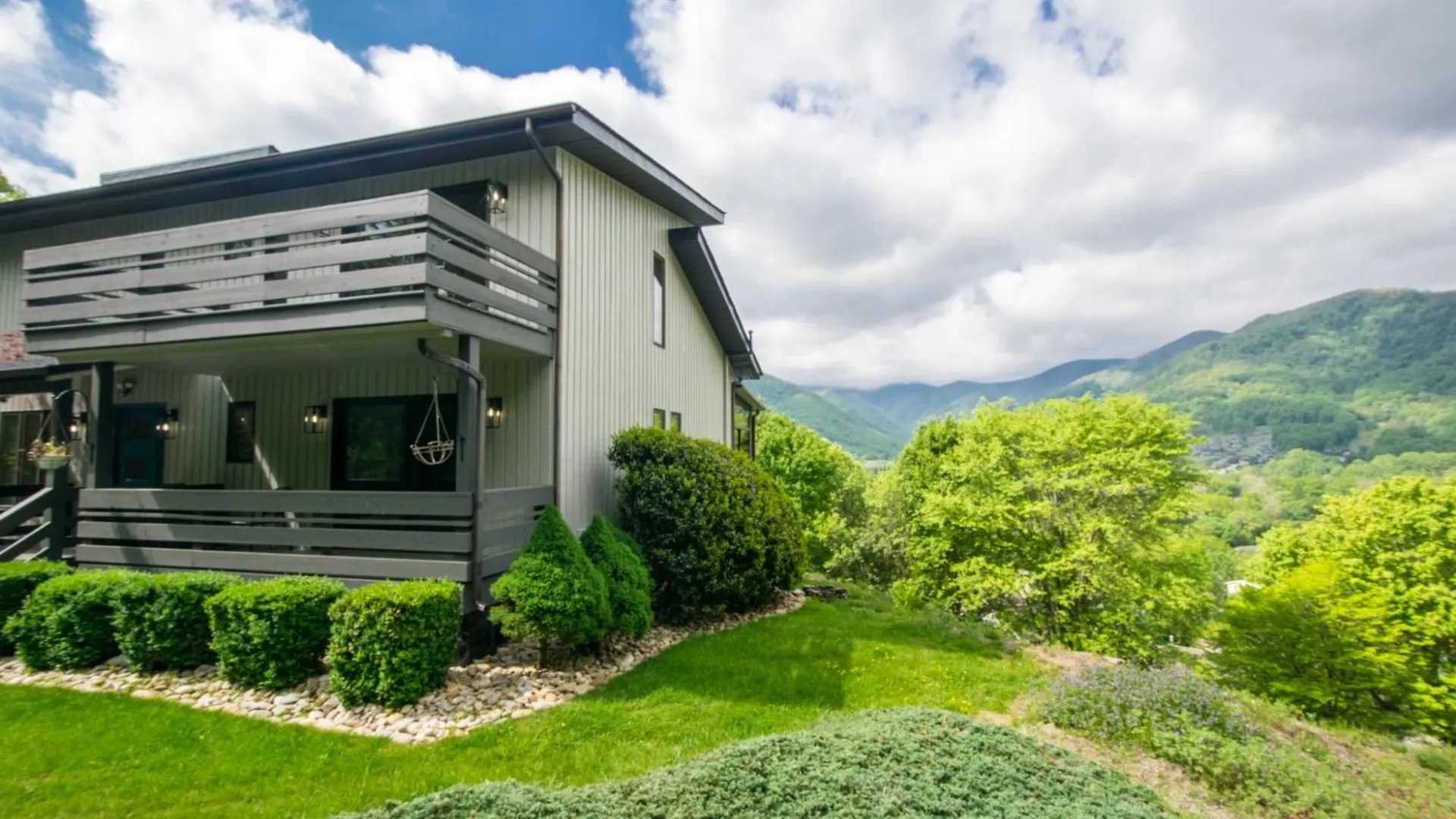 Holiday home Modern, Sleeps 6, Amazing Views Maggie Valley