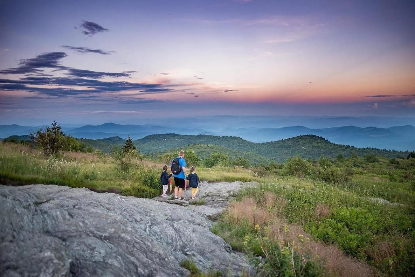 Halfback Ridge-heart Of Maggie Valley-hot Tub-fenced Pet Area-gazebo-views Maggie Valley