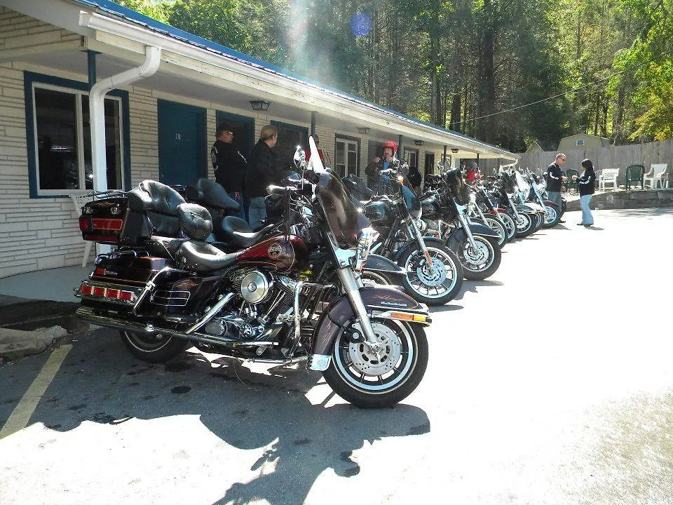 Motel Clarketon - Maggie Valley