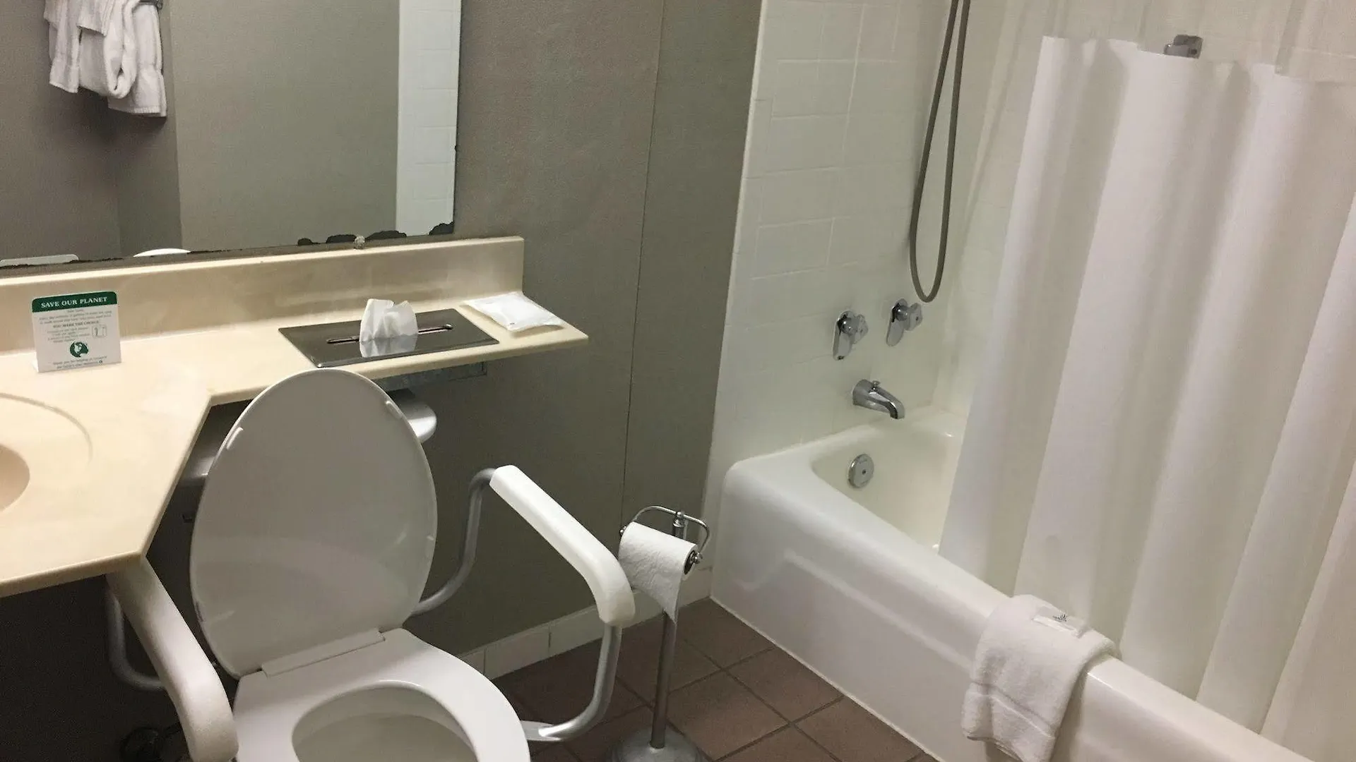 Clarion Conference Center Hotell