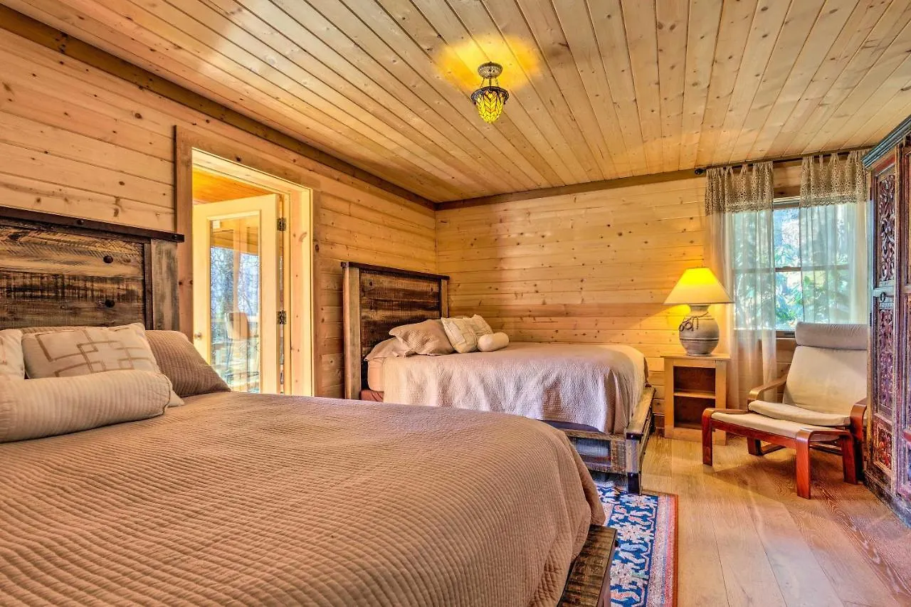 Luxe Blue Ridge Mountain Retreat With Sauna And Creek! Maggie Valley