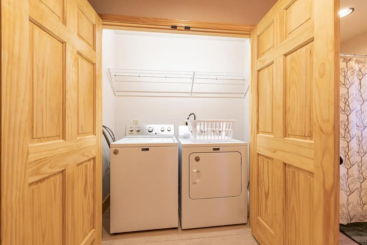 The Red Fox Cabin Holiday home *