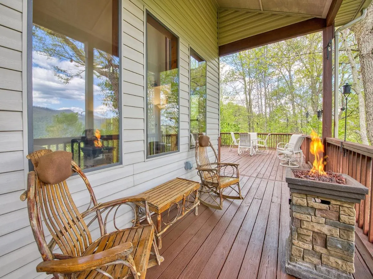 Bonnie View 21 - Amazing Smoky Mountain Retreat With Beautiful Scenic Views! * Maggie Valley