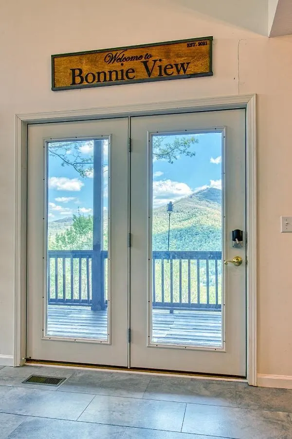 Bonnie View 21 - Amazing Smoky Mountain Retreat With Beautiful Scenic Views! * Maggie Valley