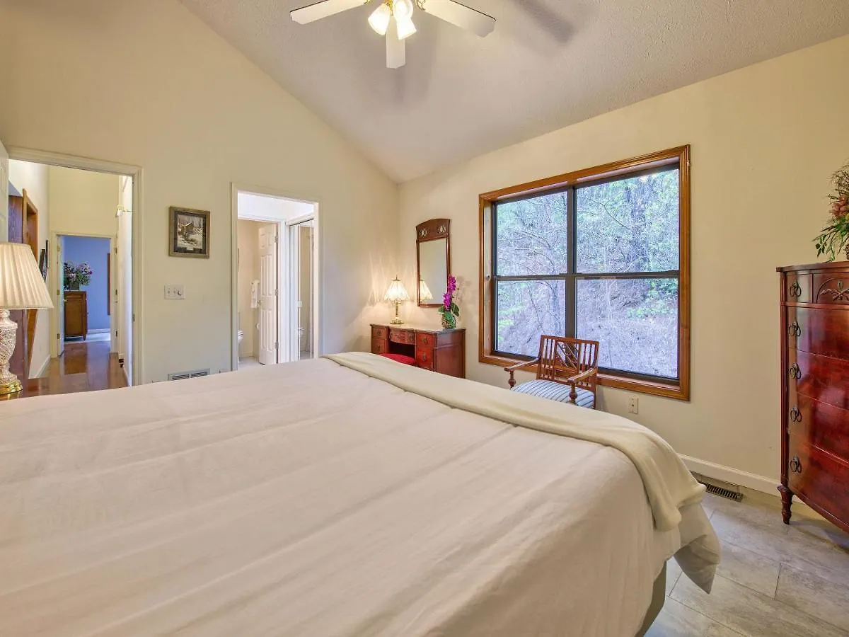 Bonnie View 21 - Amazing Smoky Mountain Retreat With Beautiful Scenic Views! Maggie Valley