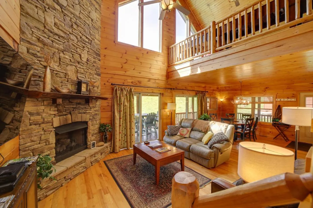 Holiday home With Private Hot Tub And Game *