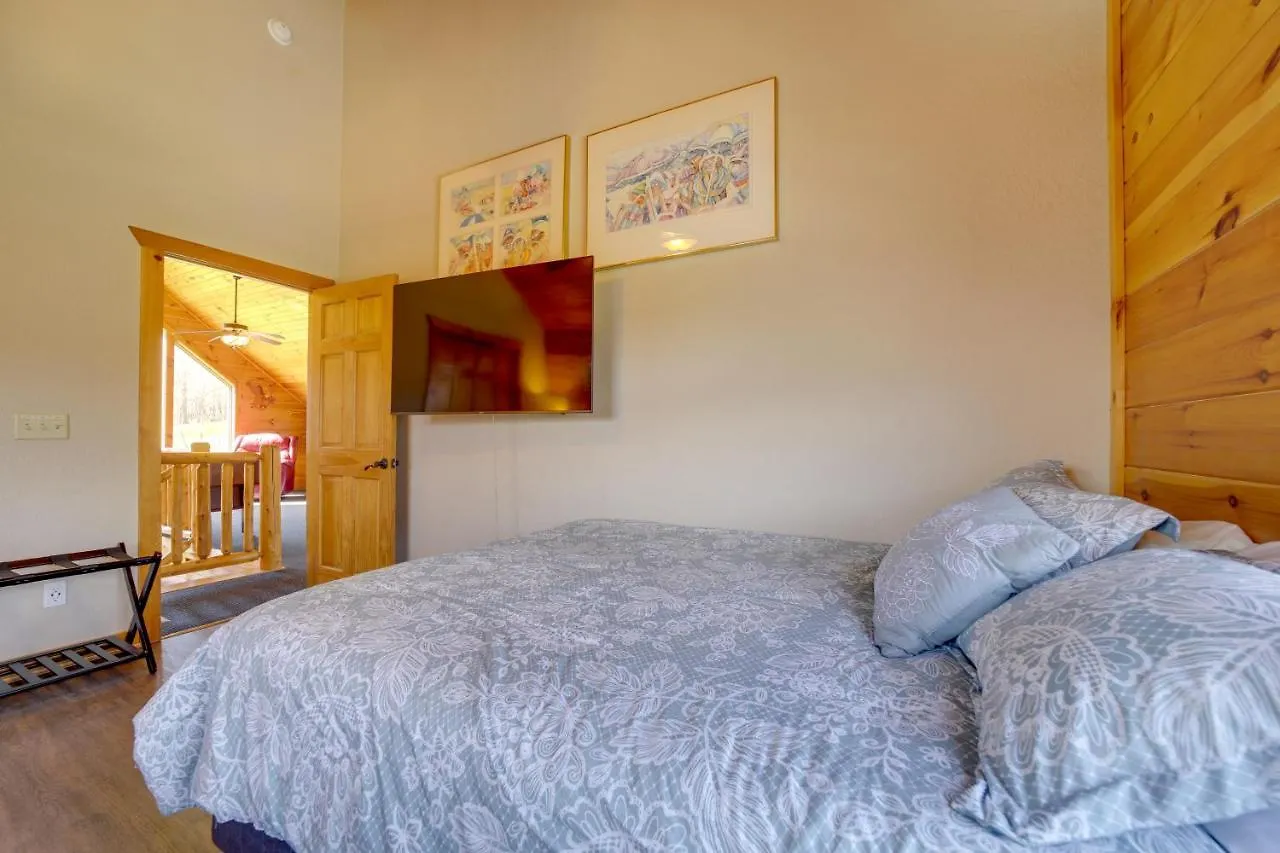 With Private Hot Tub And Game Holiday home